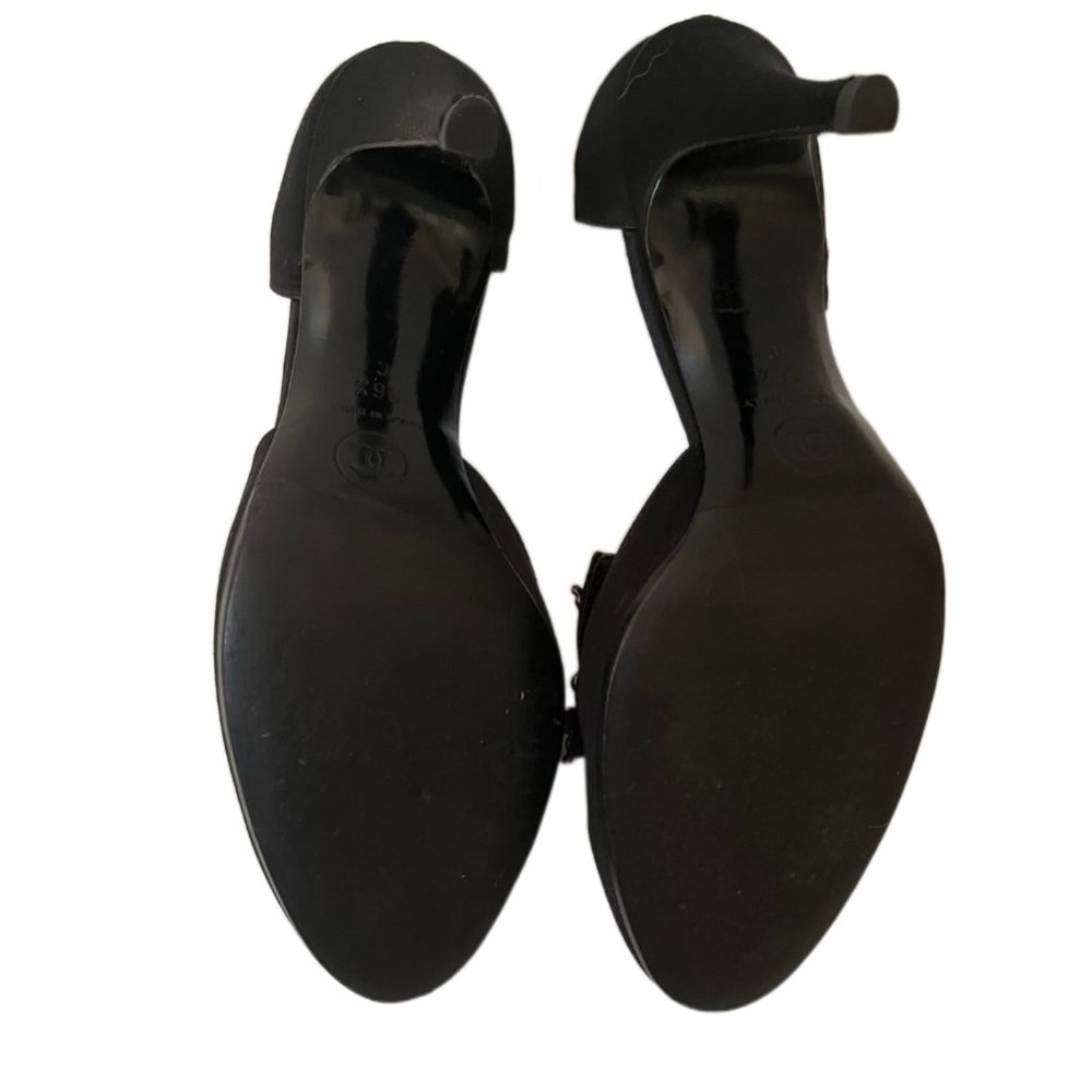 Chanel Black Satin 3.5" heels Gemstone buckle Size 36.5  (US size 6) - Picture 14 of 14